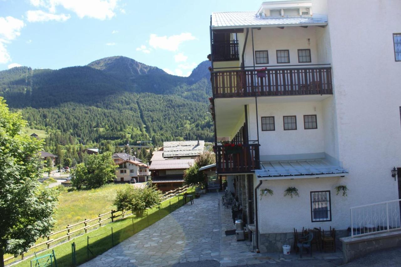 Casa Per Ferie Beatorosaz Hotel Чезана Торинезе Екстериор снимка