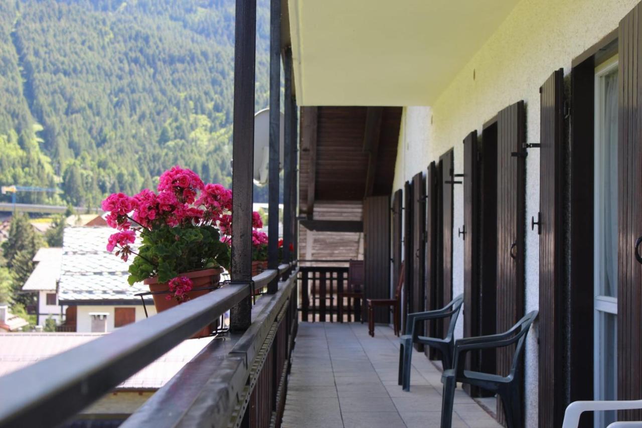 Casa Per Ferie Beatorosaz Hotel Чезана Торинезе Екстериор снимка