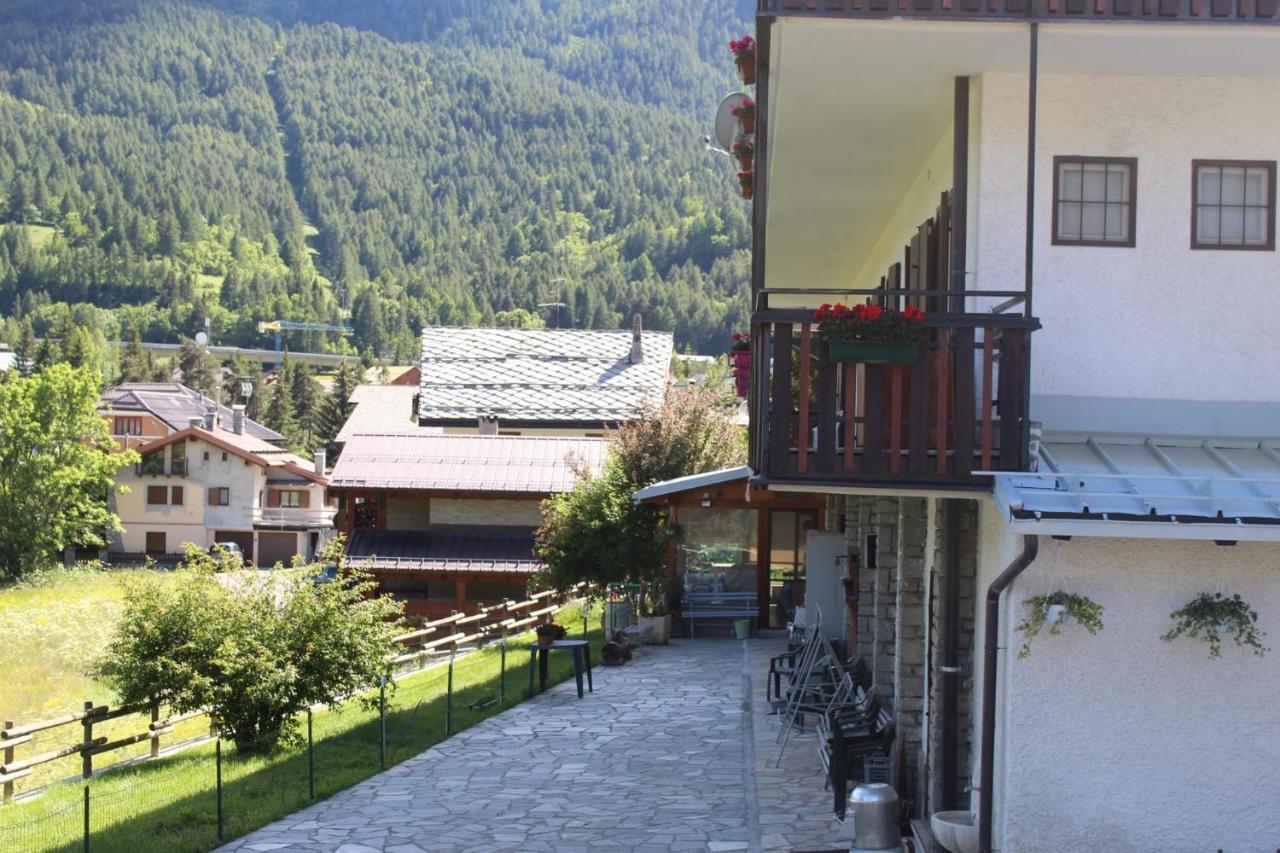 Casa Per Ferie Beatorosaz Hotel Чезана Торинезе Екстериор снимка